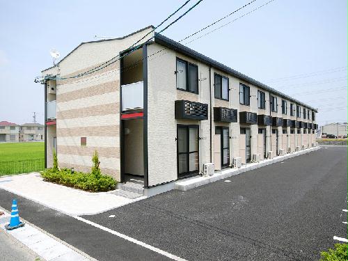 レオパレスエクシード川越の建物外観