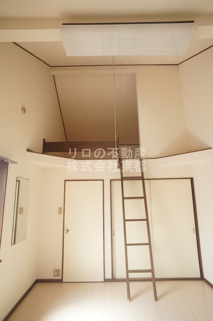 その他部屋・スペース　天井高の開放感が気持ちいいロフト付きのお部屋です☆