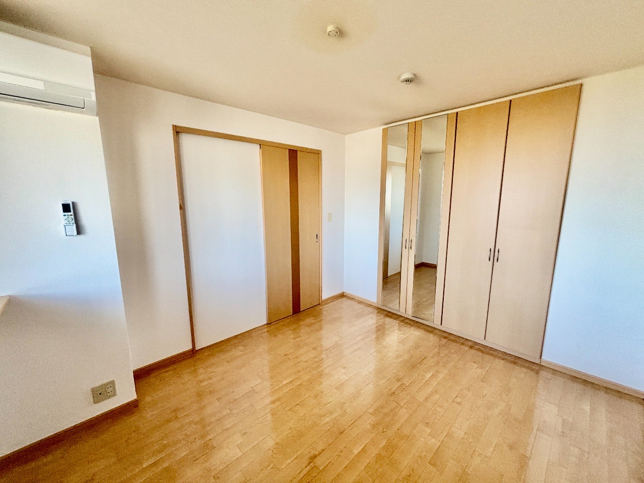 その他部屋・スペース　洋室・明るいお部屋です♪