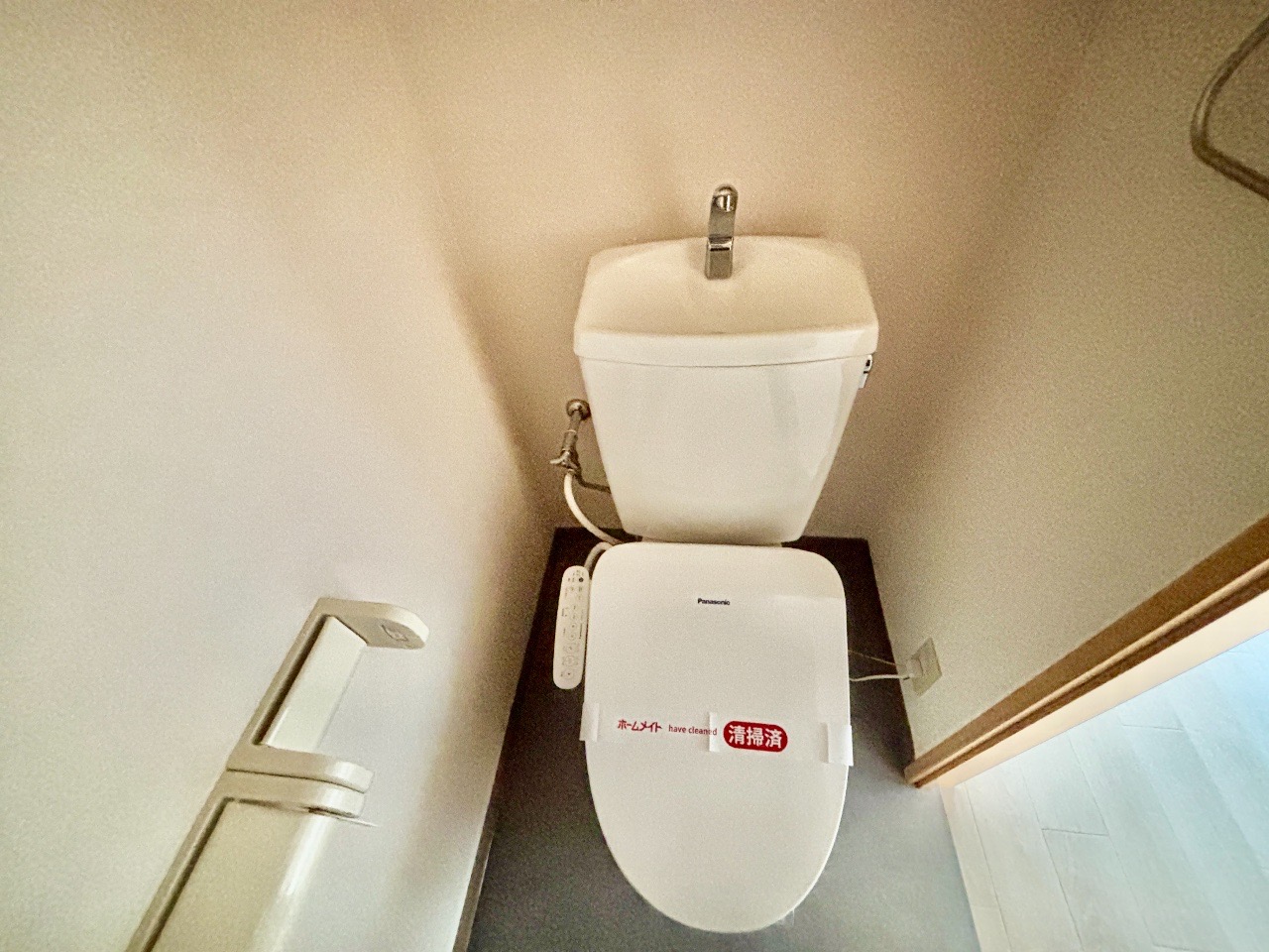 トイレ　トイレ部分・ウォシュレット付きで清潔感◎