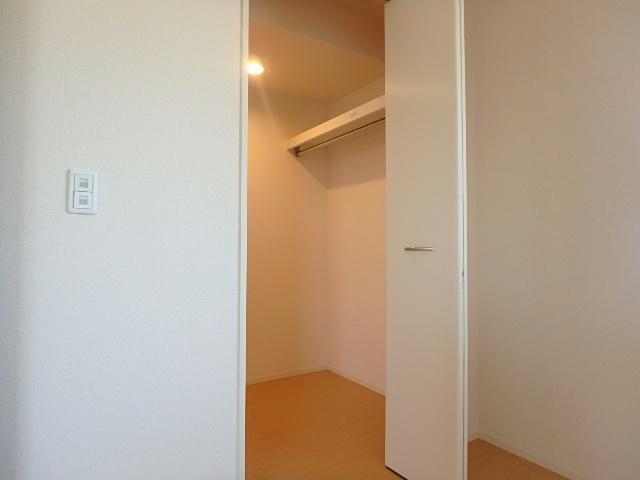 収納　同型モデル