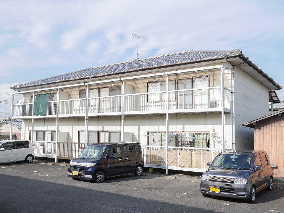 エントランス　建物外観