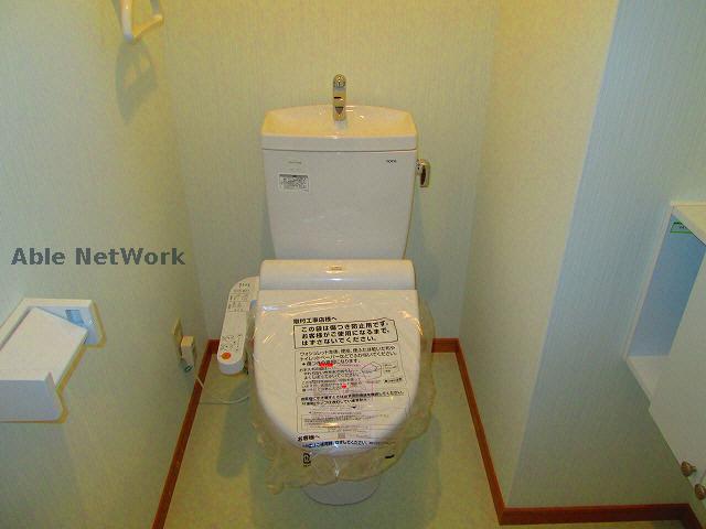 トイレ　同物件302号の写真