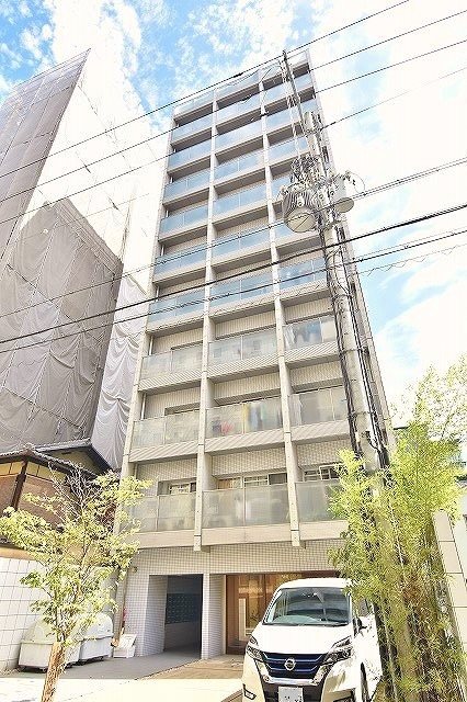 京都市中京区円福寺町のマンションの建物外観