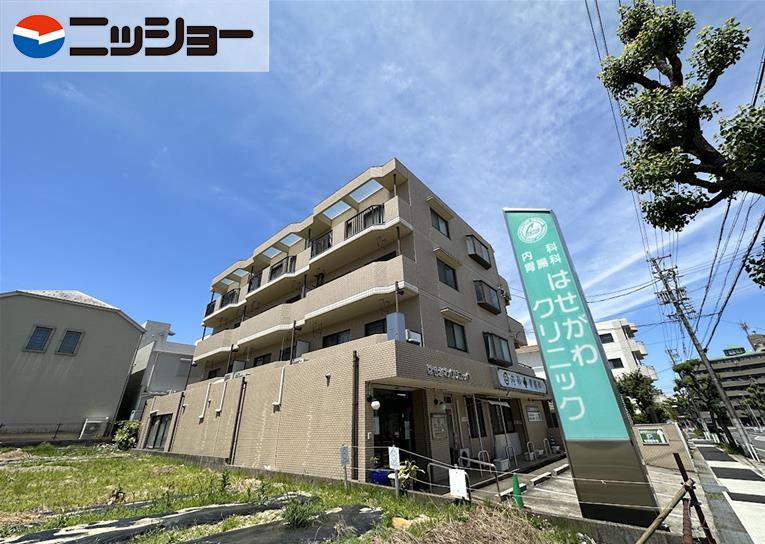 長谷川二番館の建物外観