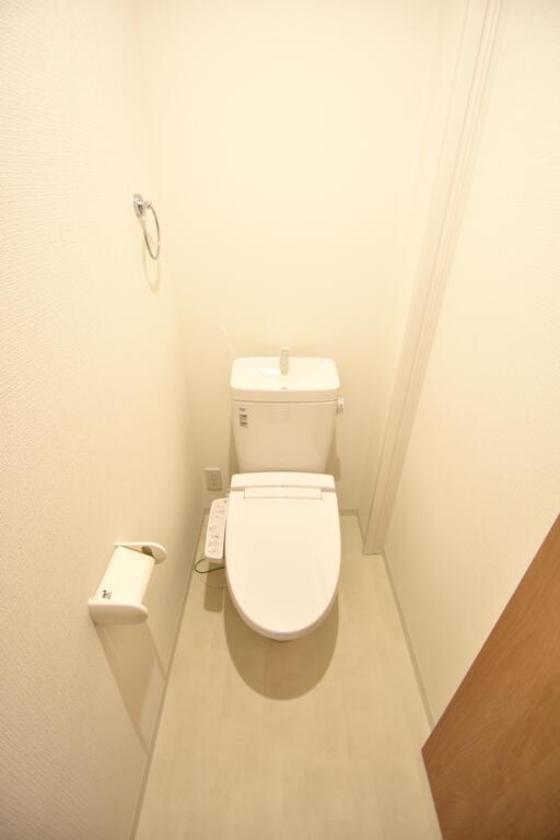【Ms M　IIIIIIのトイレ】