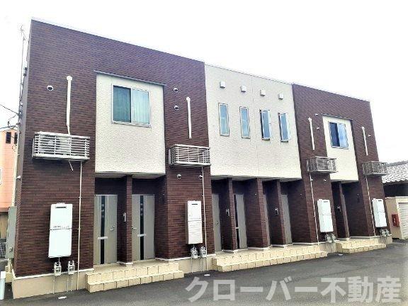 善通寺市稲木町のアパートの建物外観