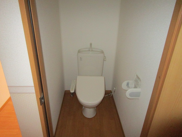 トイレ　シャワートイレでスッキリ