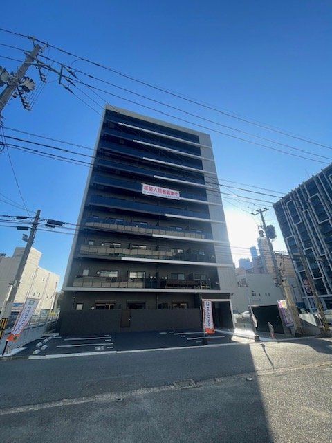 【北九州市小倉北区紺屋町のマンションの建物外観】