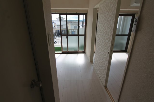 居室・リビング　使い勝手のいい洋室です