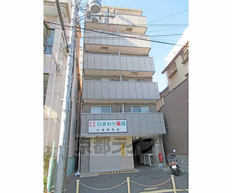 【大津市長等のマンションの建物外観】