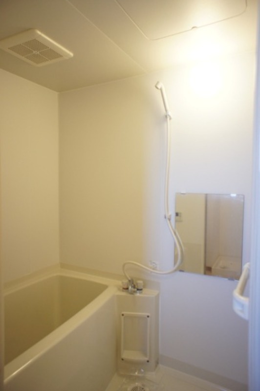 バス・シャワールーム　図面と現状に相違がある場合には現状を優先