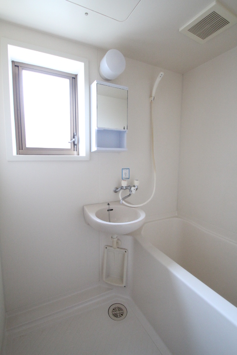 バス・シャワールーム　お風呂です