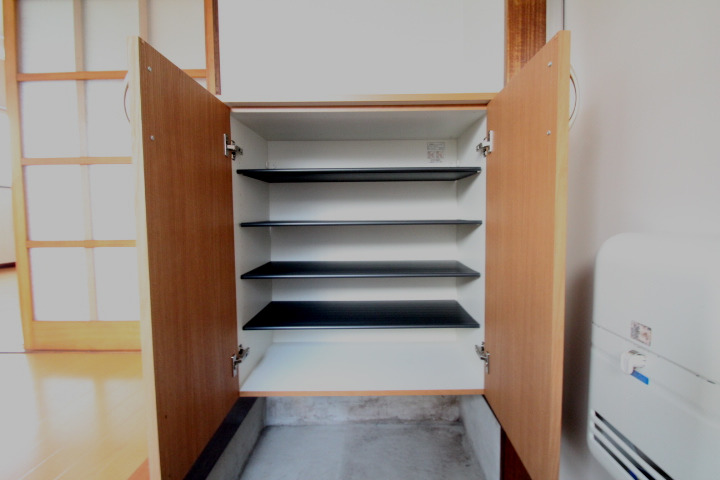 収納　シューズボックスです