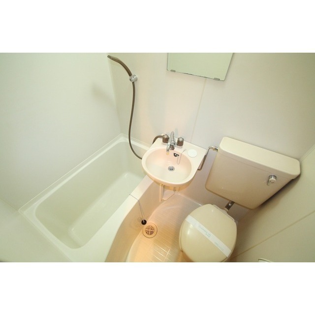 バス・シャワールーム　バス・トイレ・洗面