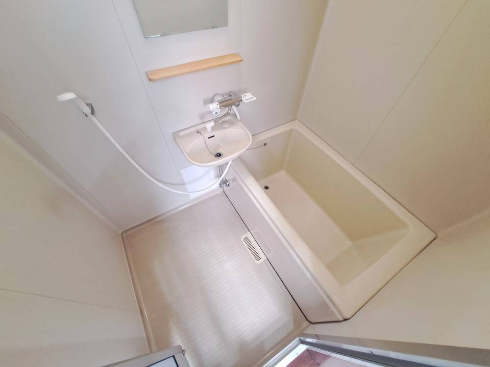 バス・シャワールーム　浴室