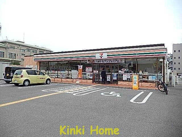 【和歌山市田中町のアパートのコンビニ】