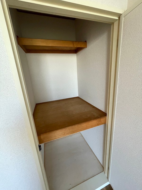 収納　別室参照