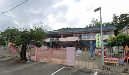 【アルバータIIの幼稚園・保育園】