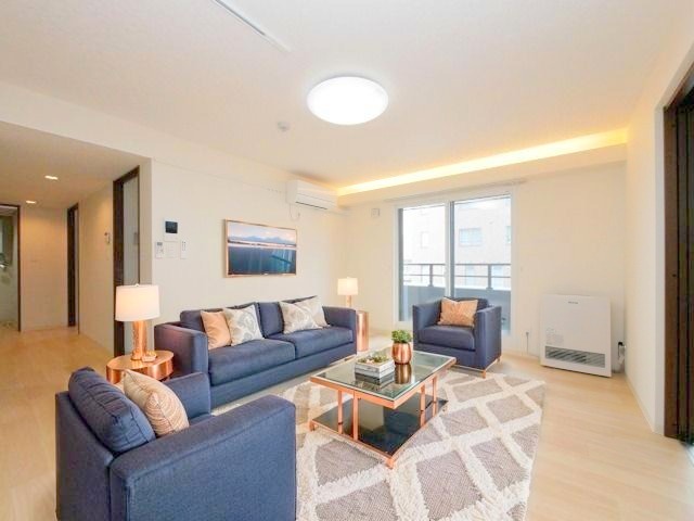 居室・リビング　家具家電はイメージです