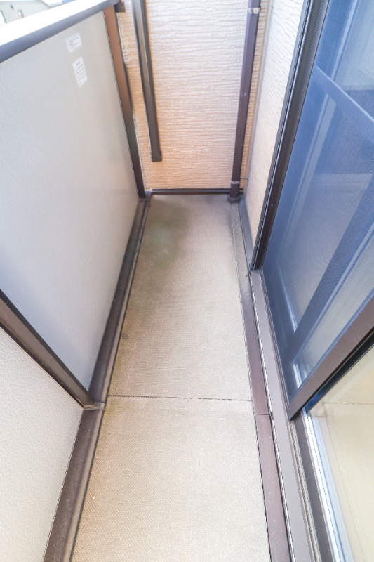 バルコニー　図面と現状に相違がある場合には現状を優先