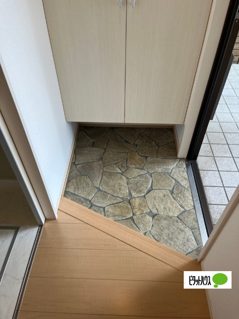 玄関　玄関　内観