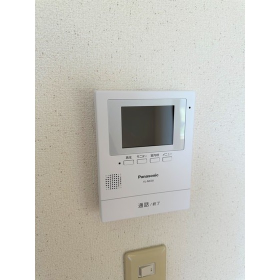 セキュリティ　モニター付きインターホン