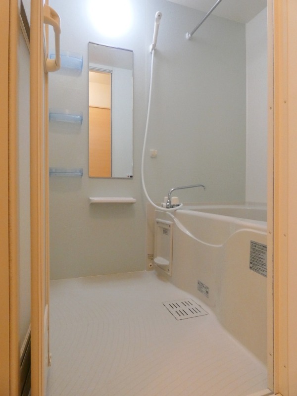 バス・シャワールーム　図面と現状に相違がある場合には現状を優先