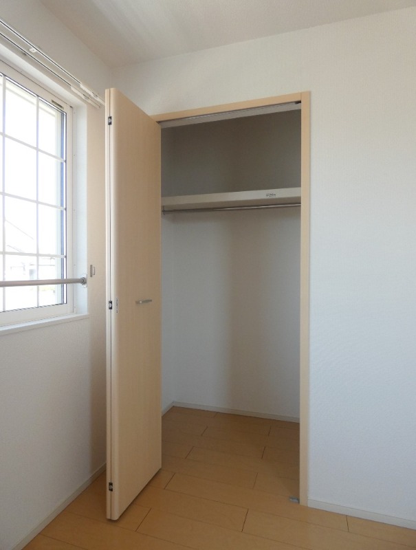 収納　図面と現状に相違がある場合には現状を優先