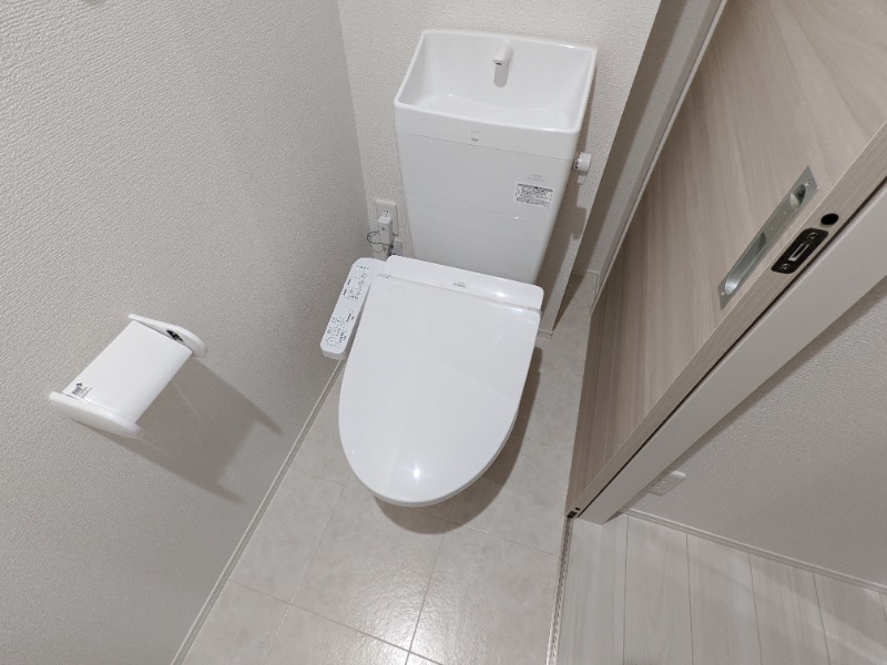 トイレ　図面と現状に相違がある場合には現状を優先