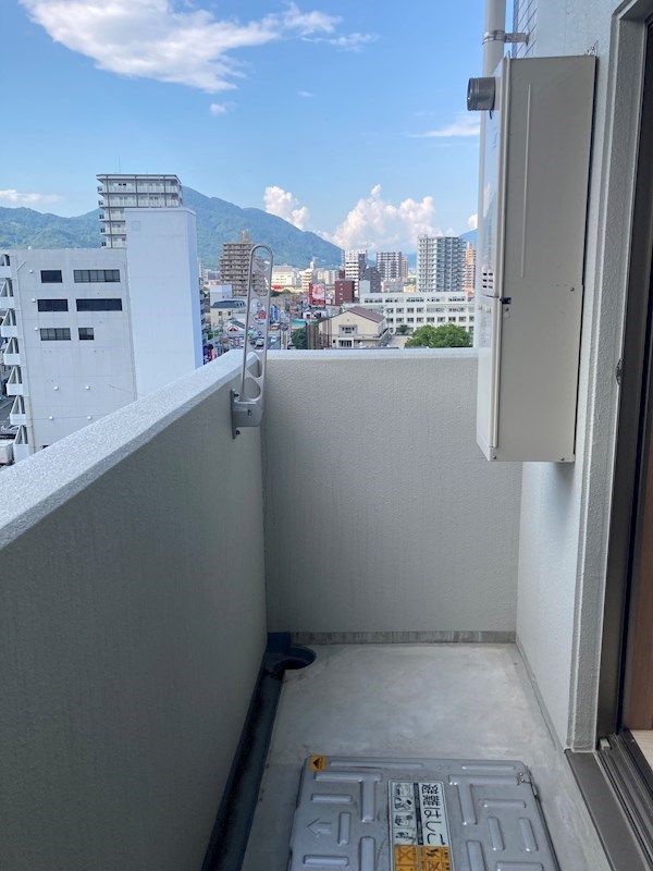 バルコニー　※同物件別号室