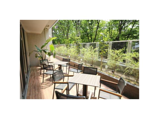 エントランス　エントランス部分