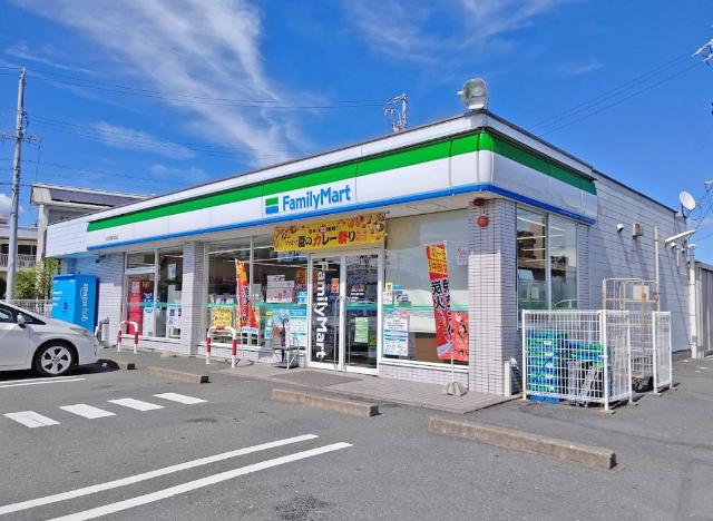 コンビニ　ファミリーマート浜松天龍川町店（コンビニ）まで397m