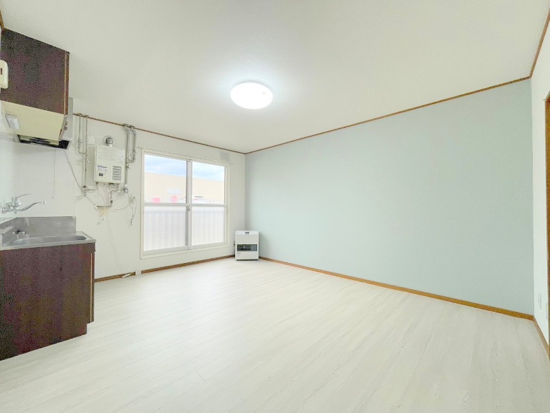 居室・リビング　明るいリビングです♪