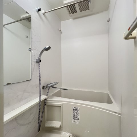 バス・シャワールーム　同仕様タイプです