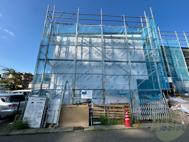 建物外観　青葉区国見「Ｇａｒａｇｅ　Ｖｉｌｌｅ　Ｓｈｉｖｅｒｅｓ　Ａ」