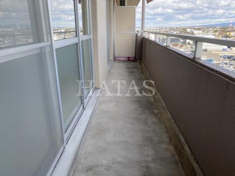 バルコニー　同物件別部屋です。