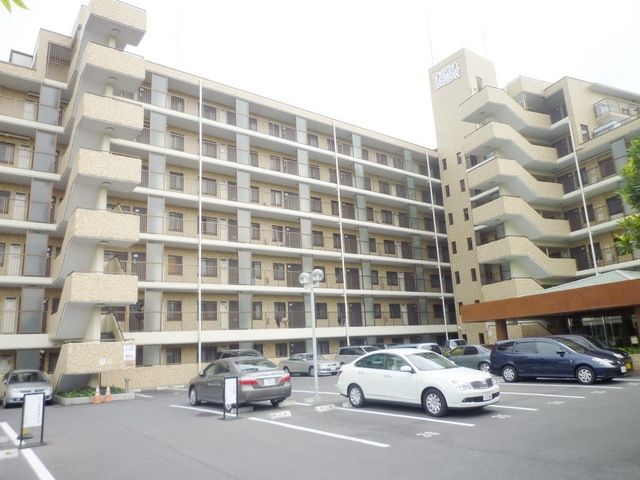 建物外観　★日の当たる外観です★