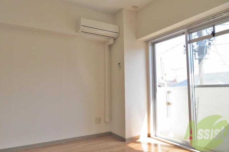 その他部屋・スペース　広々としたお部屋でゆっくりと休めますね。