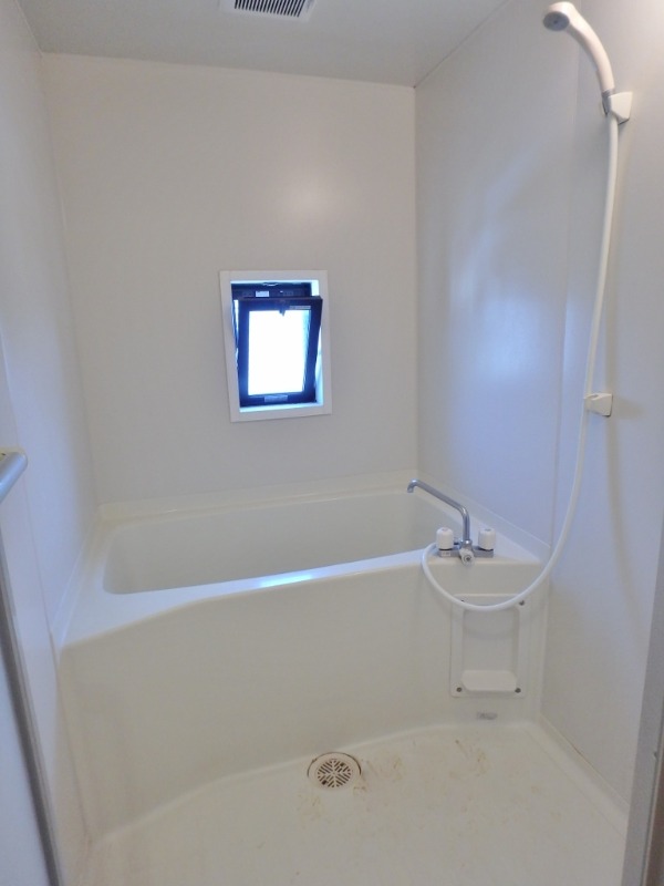 バス・シャワールーム　図面と現状に相違がある場合には現状を優先