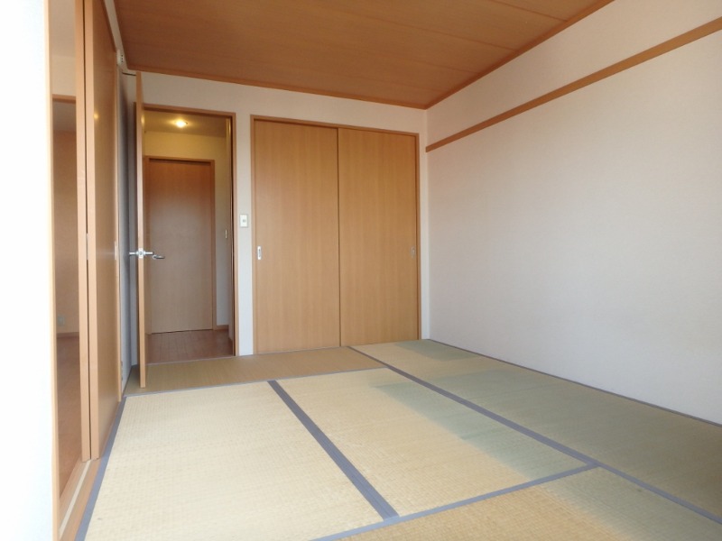 居室・リビング　図面と現状に相違がある場合には現状を優先