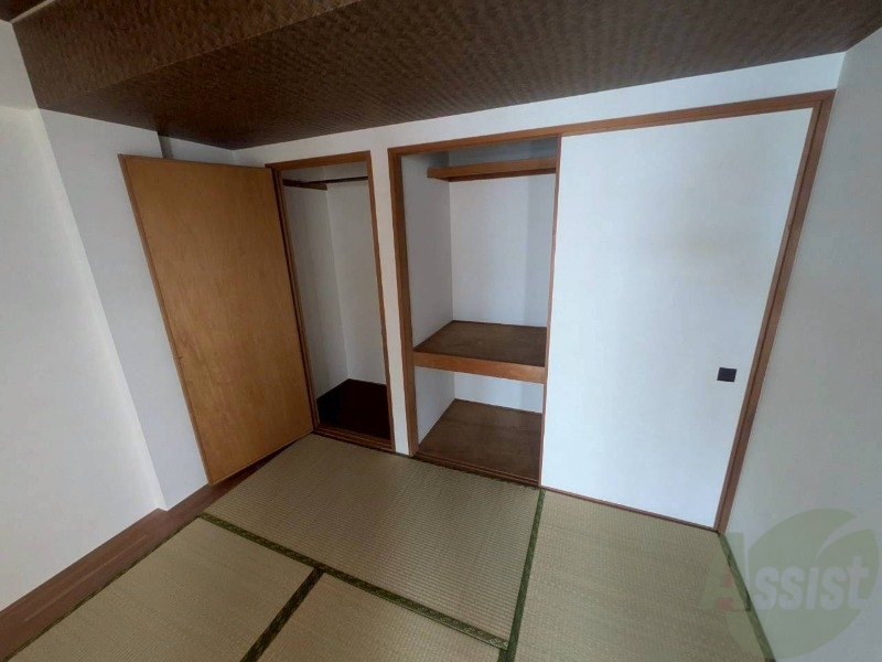 収納　こちらは収納です。物をしまう事ができますね！