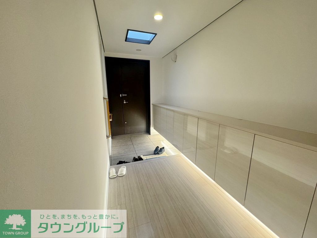 玄関　★別途シューズインクローゼットがございます★