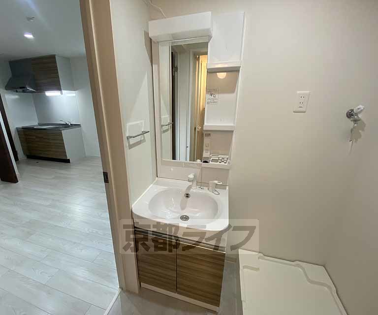 洗面設備　独立洗面台