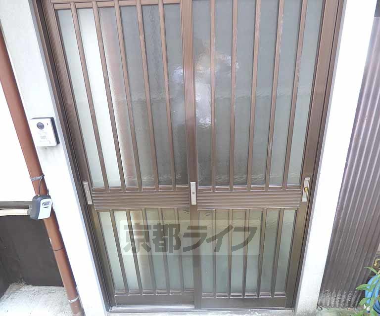 その他共有部分　建物入り口です。