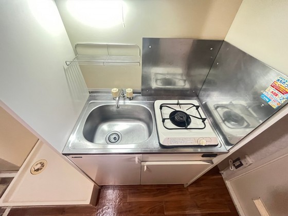 キッチン　※別部屋の写真です