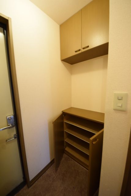 玄関　★シューズボックスです★