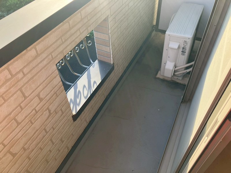 バルコニー　バルコニーも確保されています。別部屋参考写真。