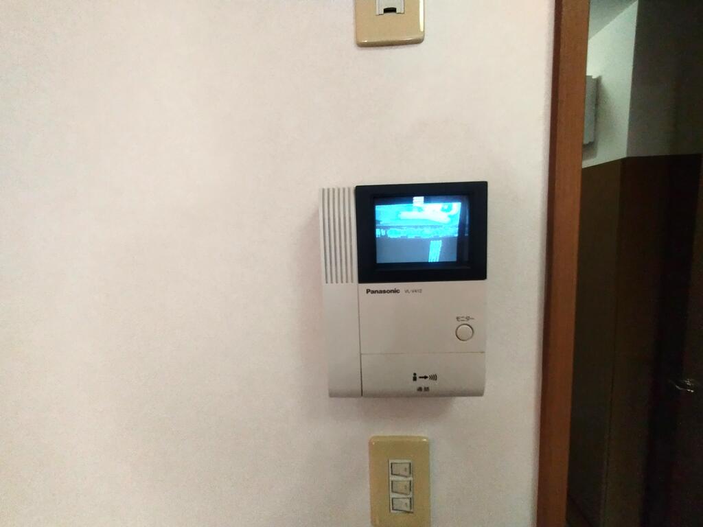 その他設備　モニター付きインターホン