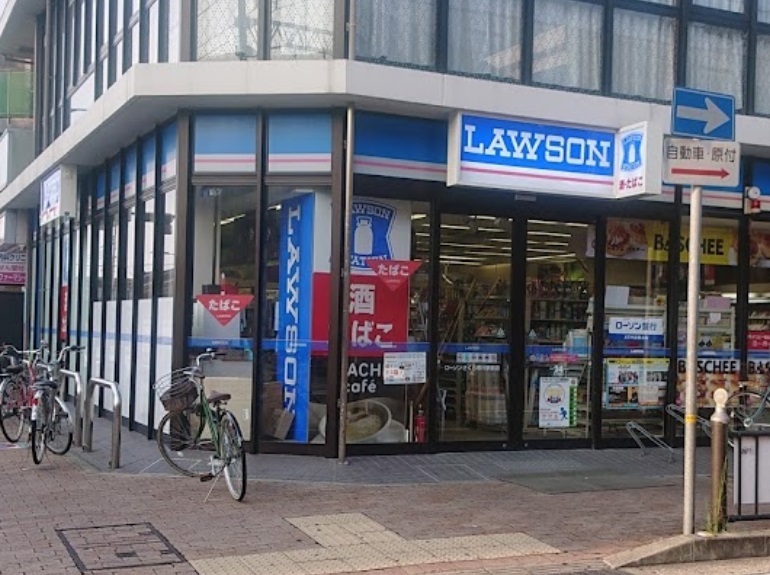 コンビニ　ローソン さくら夙川駅前店（コンビニ）まで897m